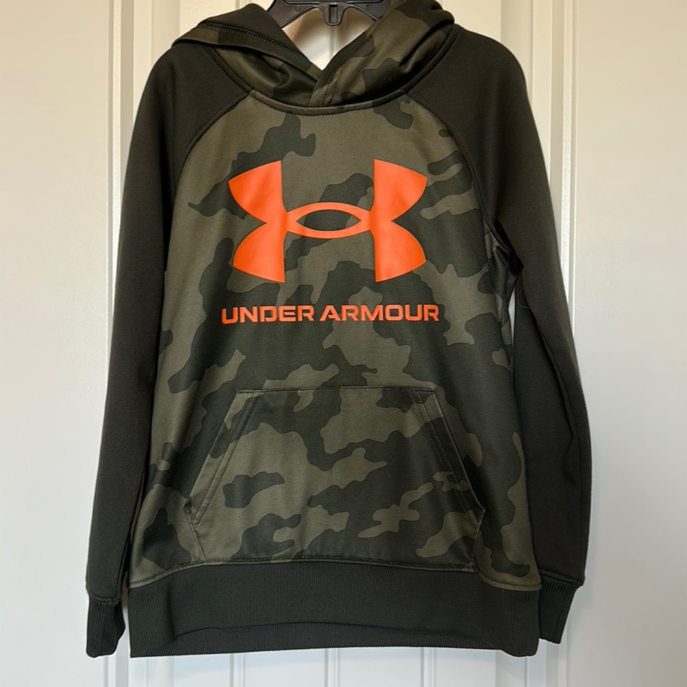Under Armour green camo hoodie
